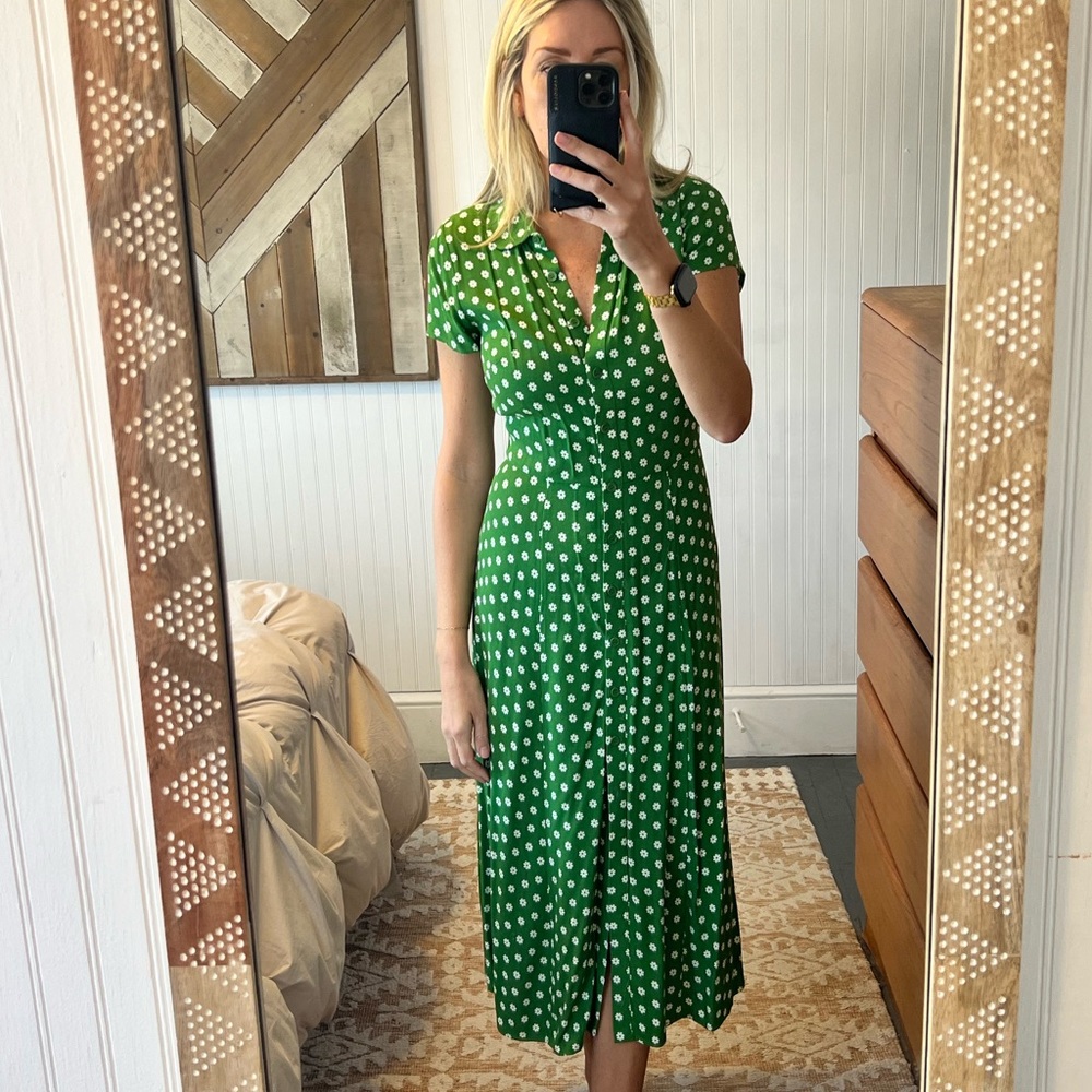 Reformation Green floral button up midi dress in size 4.